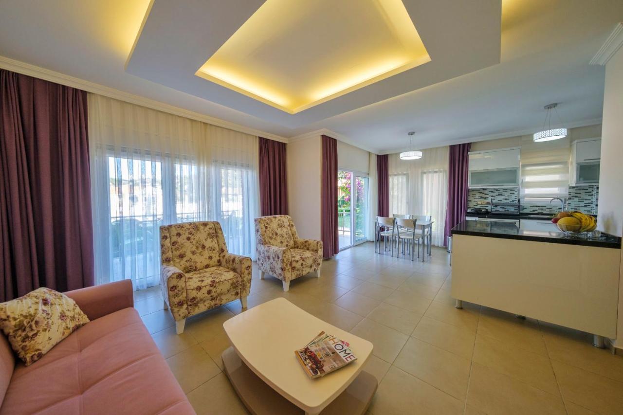 Golden Golf Sarigerme Villalari Extérieur photo