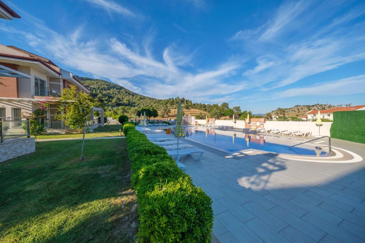 Golden Golf Sarigerme Villalari Extérieur photo